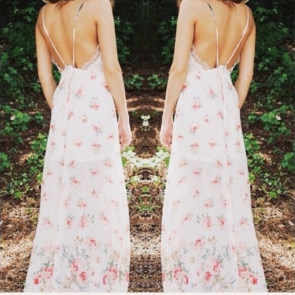 Maxi Dress. - Picture 1 of 3